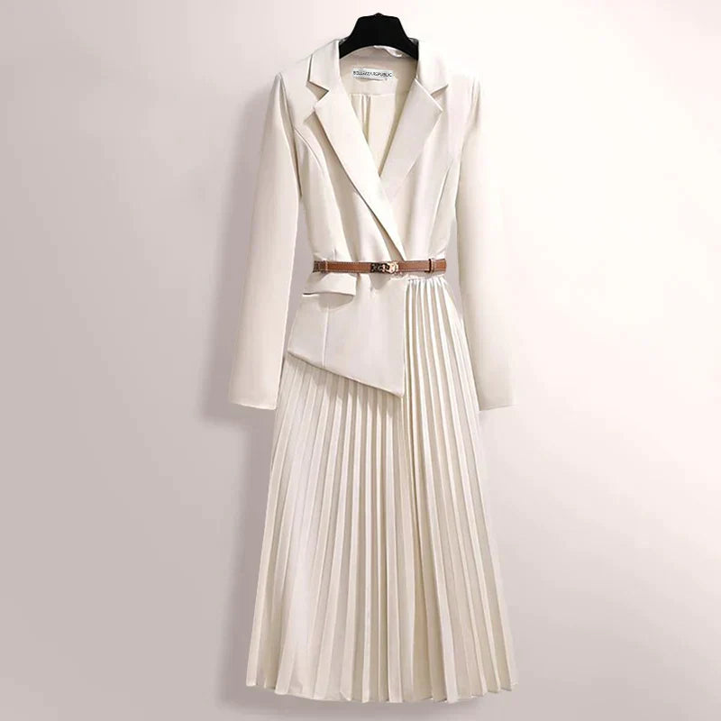 Nayeli | Elegant and versatile winter garment