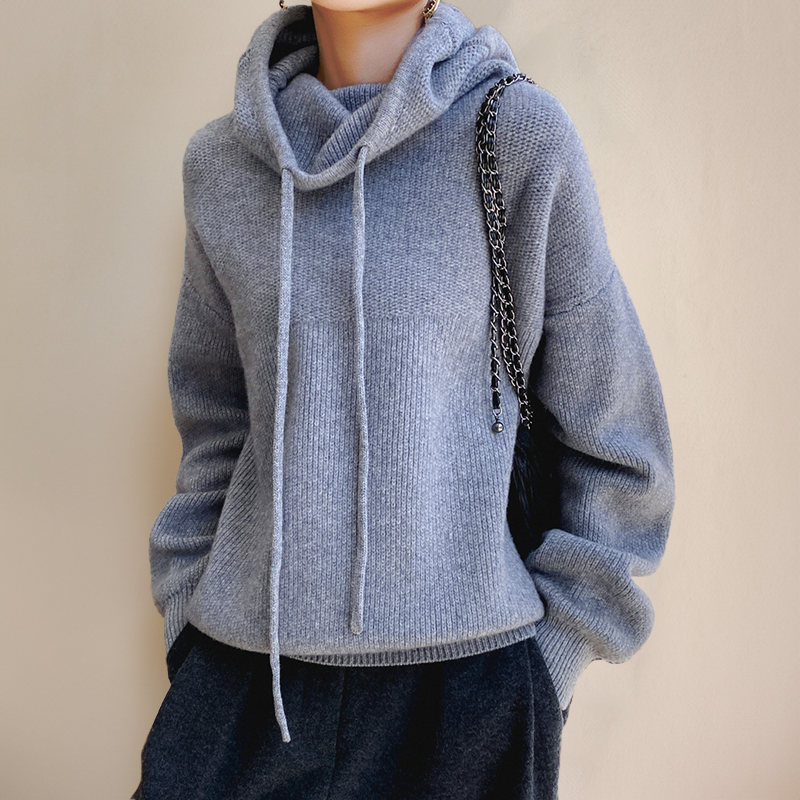 Agustina | Knitted hoodie for women