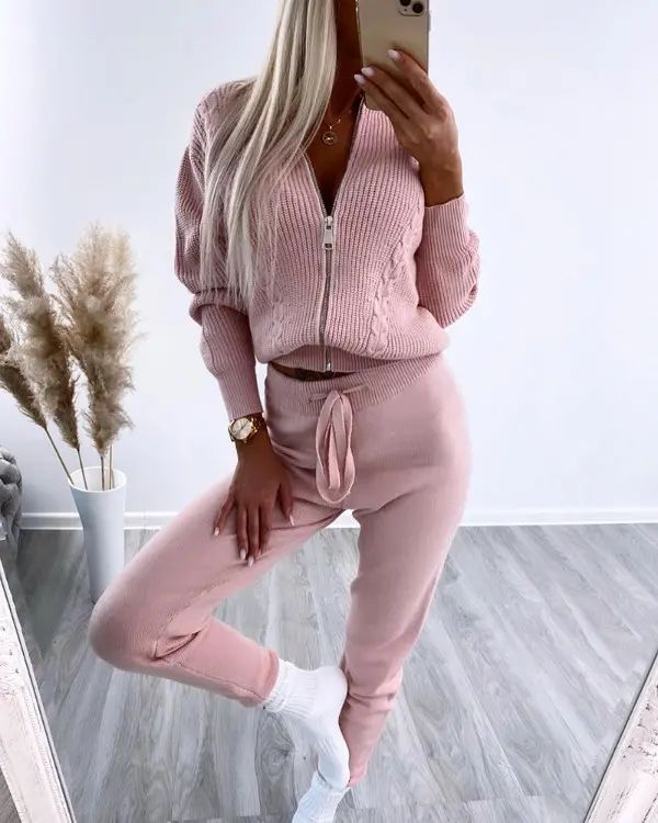 Miranda | Elegant two-piece women's outfit set for winter