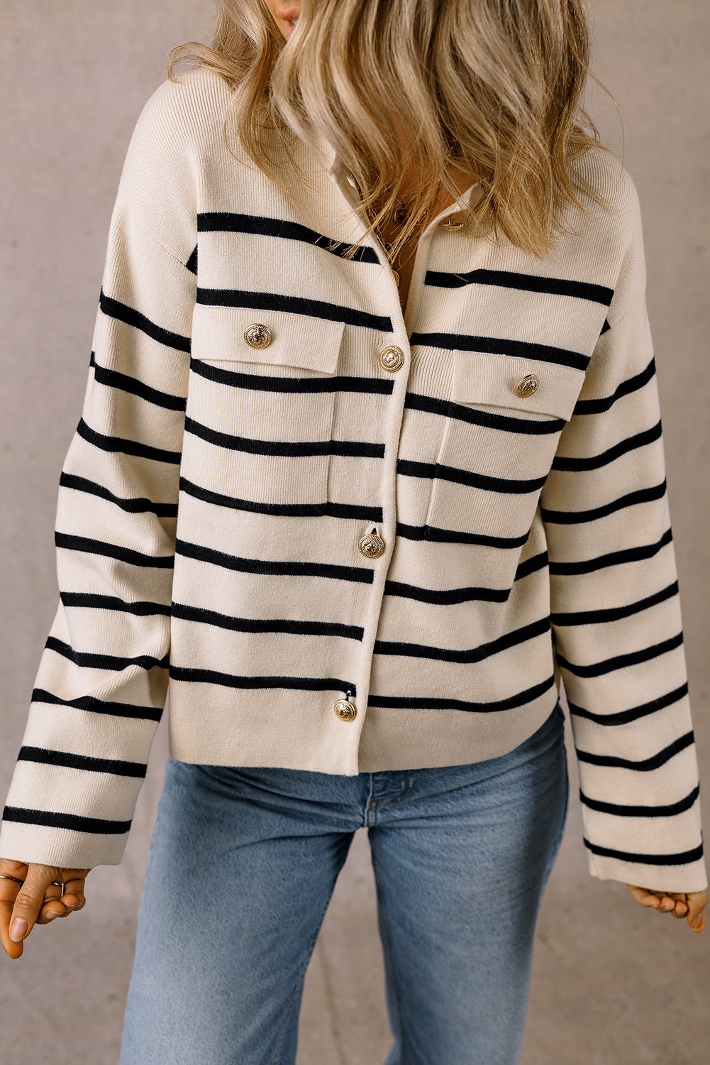 Ana | Chic and charming cardigan with striped buttons