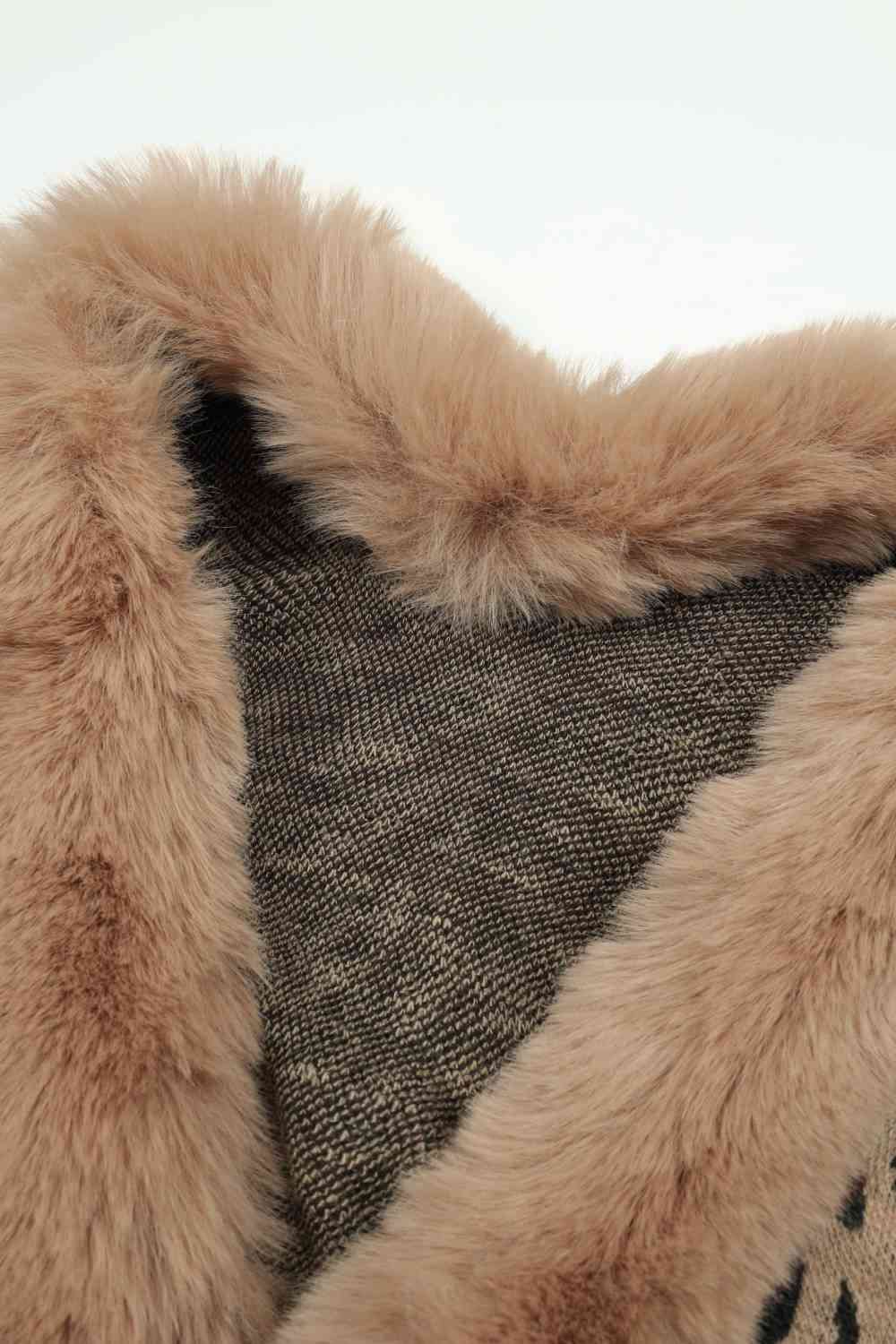 Carmen| Effortless and chic winter garment