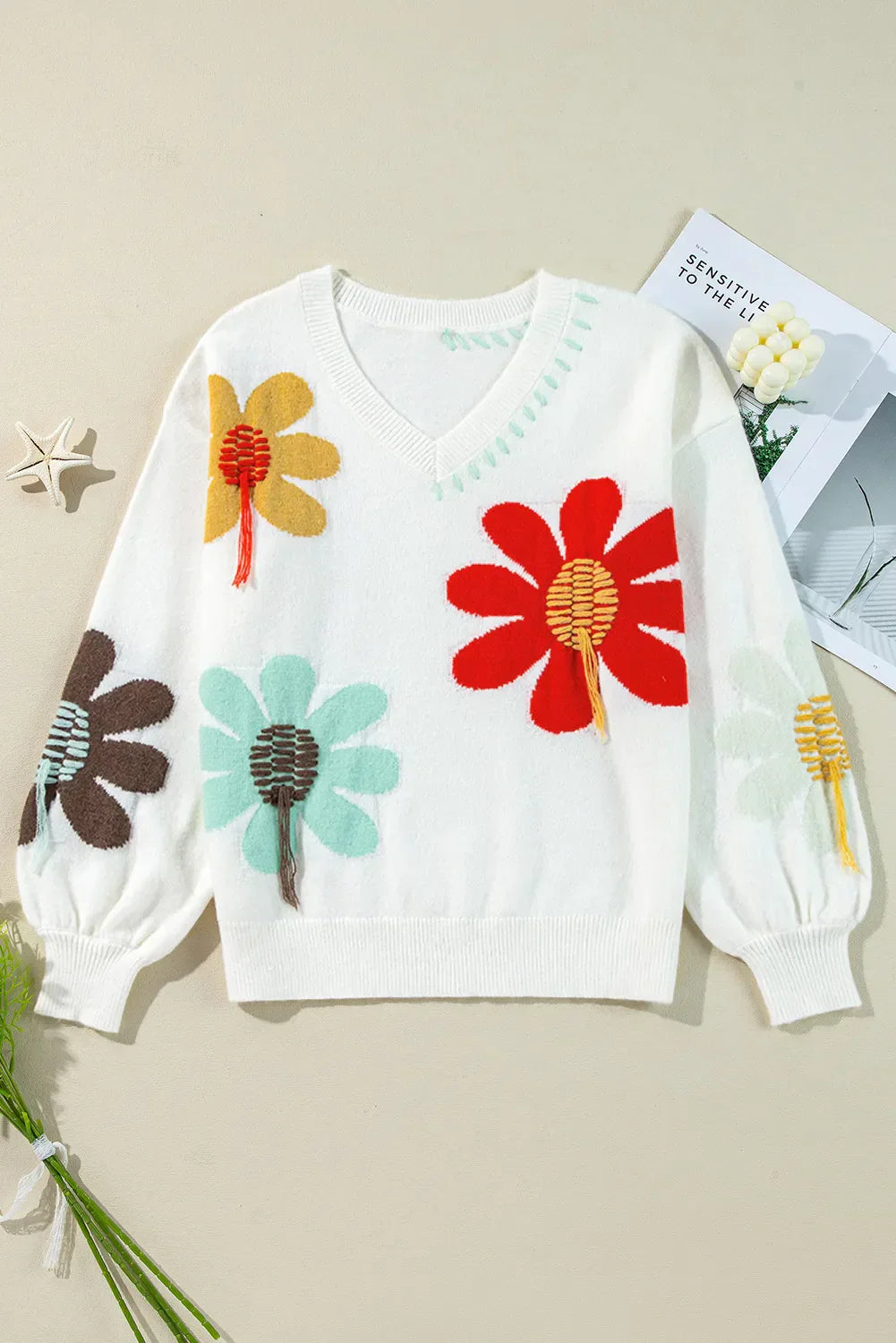 Marta | Floral sweater with a V-neck and dropped shoulders