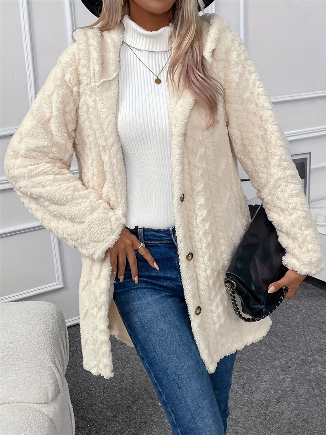 Louise | Fluffy button-down coat with hood