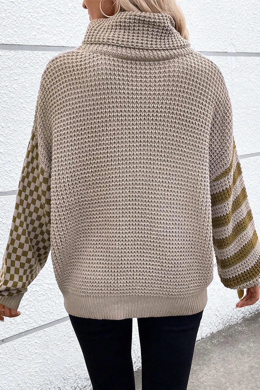Agnieszka | Checked striped turtleneck sweater with long sleeves