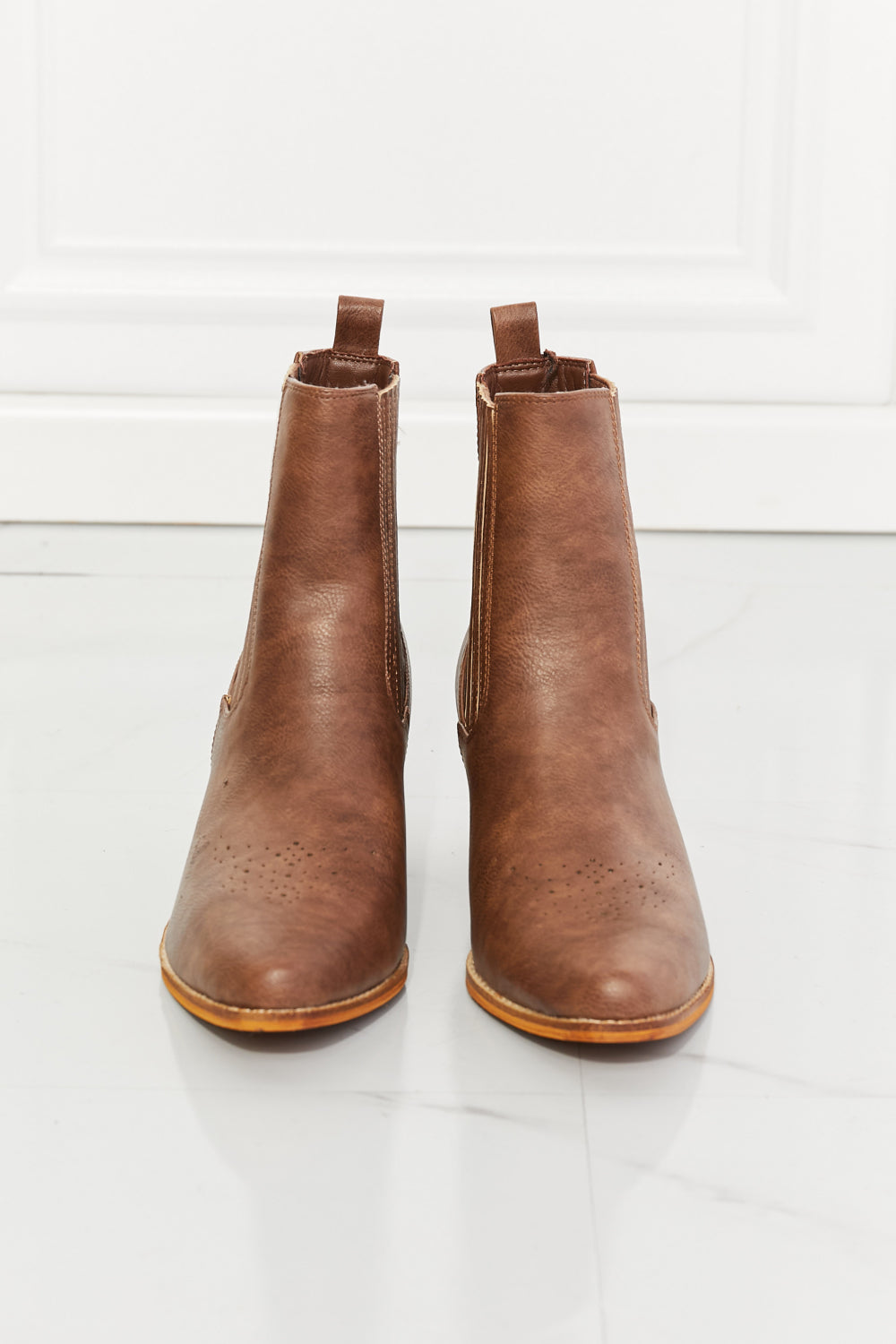 Paula | Casual and supportive orthopedic shoes