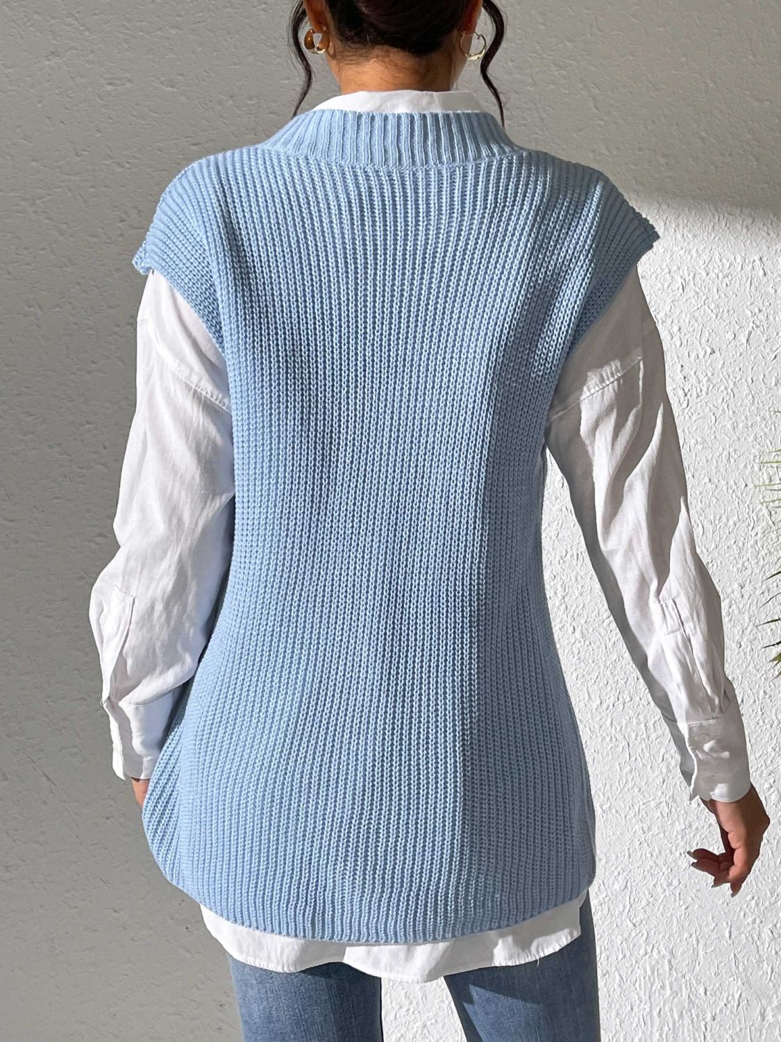 Beatriz | Beaded V-neck sweater vest