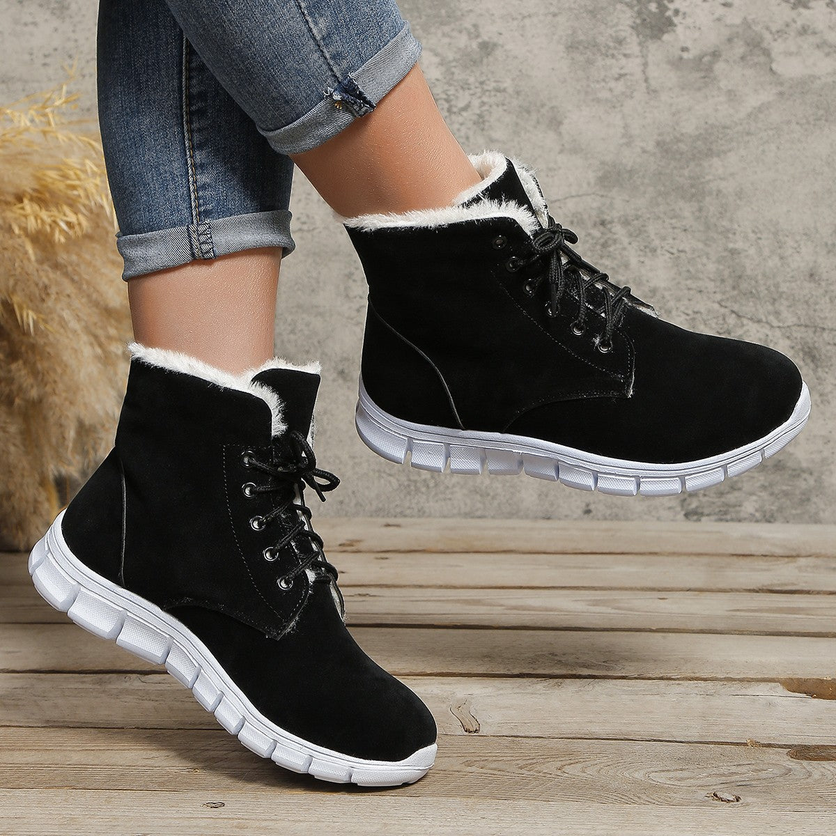 Brenda | Elegant and detailed supportive shoes