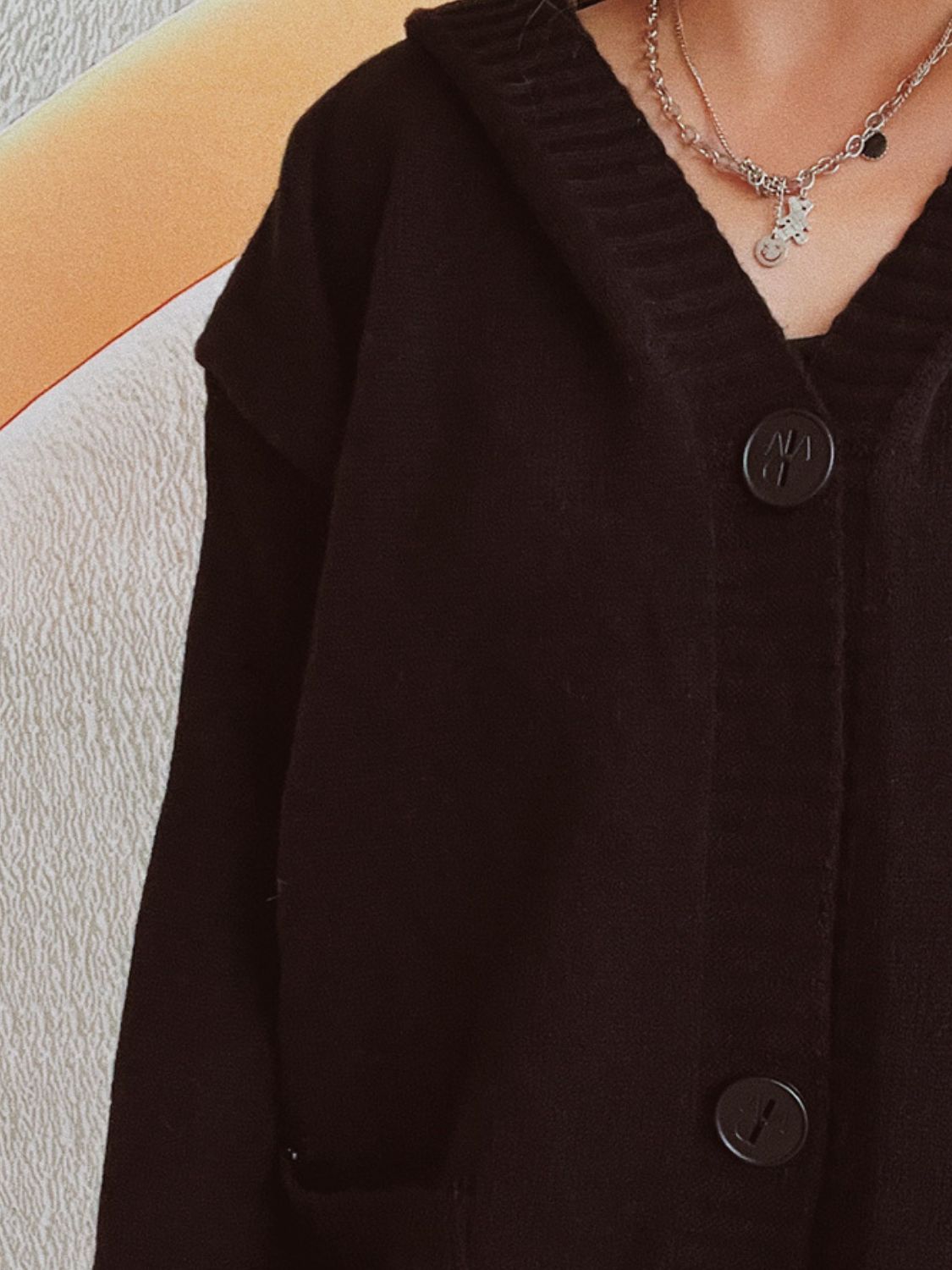 Beatrice | Long-sleeved cardigan with hood and dropped shoulders