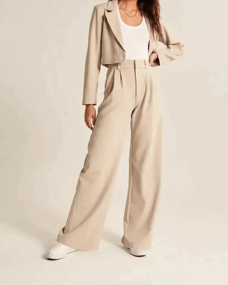 Isa | Wide leg trousers