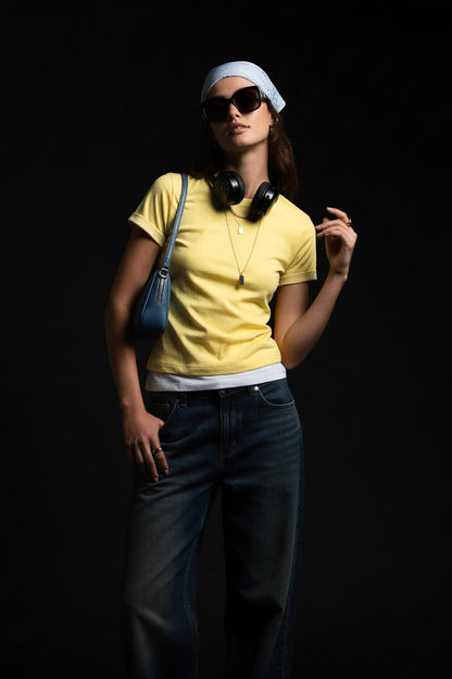 Minimalist Solid Crew Neck Slim Crop T-shirt