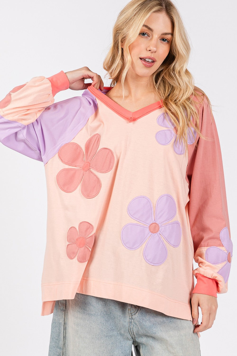 Dulce | SAGE + FIG Long sleeve top with daisy appliqué patch and full size color block