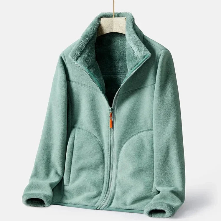Wanda | Effortless and trendy winter garment