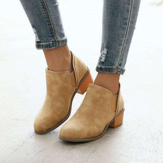 Nadia | Supportive orthopedic boots