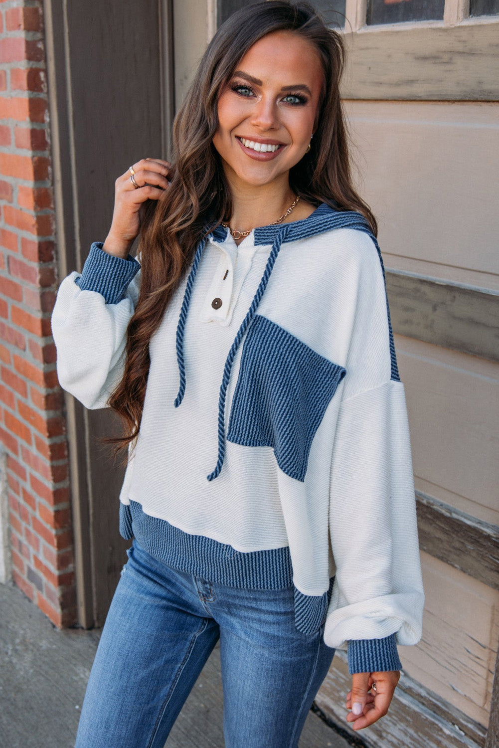 Sol | Elegant and casual winter top