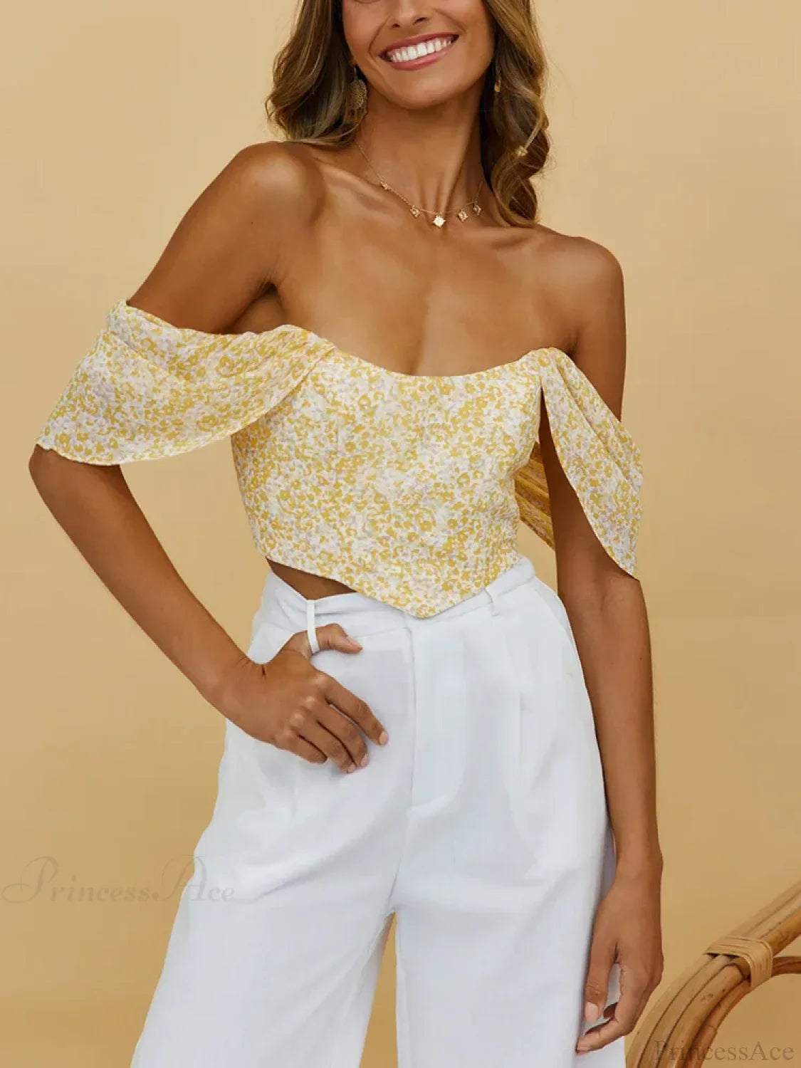 Floral Scooped Neck Off-Shoulder Zipper Back Fitted Crop Top