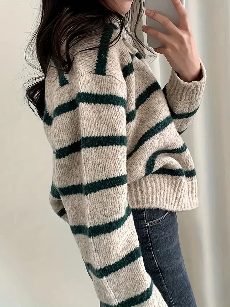 Octavia | V-neck knitted sweater