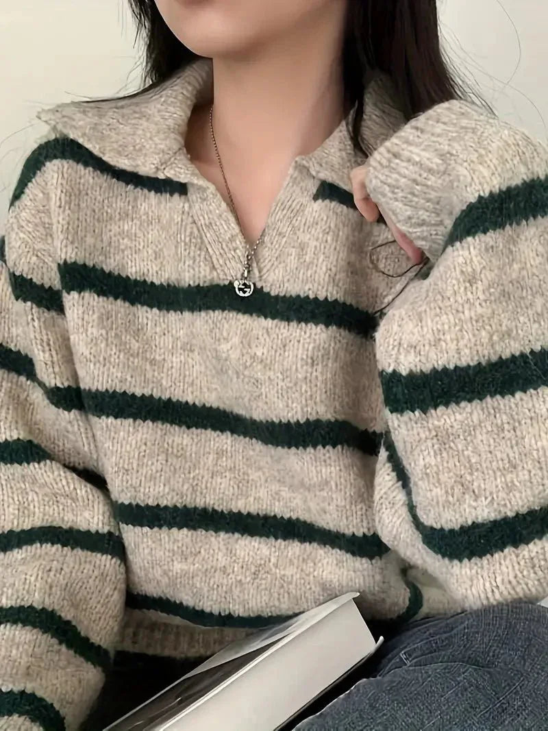 Octavia® | V-neck knitted sweater