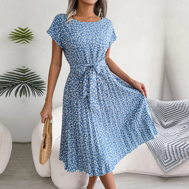 Clara® | Dress Elegant Pleats