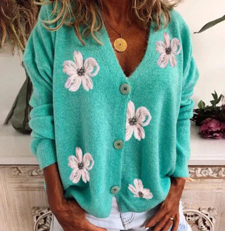 Paloma | Classic and elegant winter cardigan.