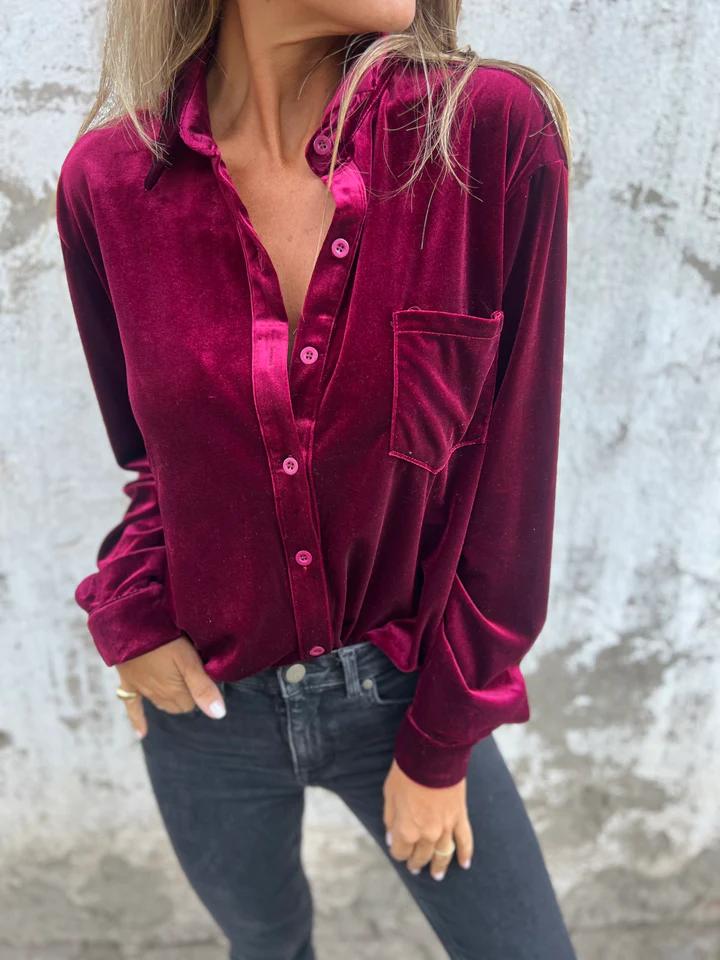 Carla® | Luxurious velvet shirt