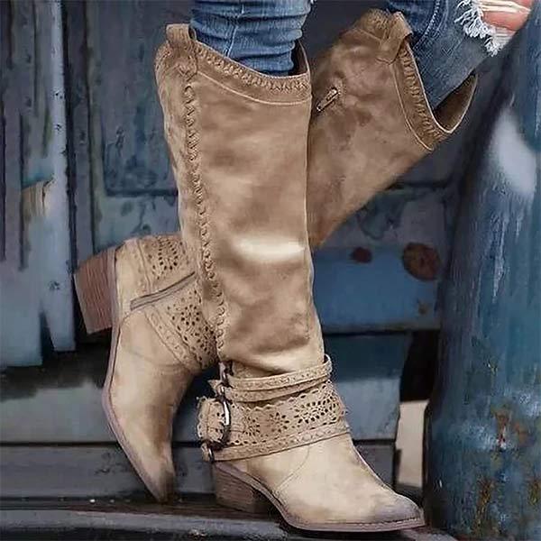 Ofelia | Modern and supportive orthopedic boots.