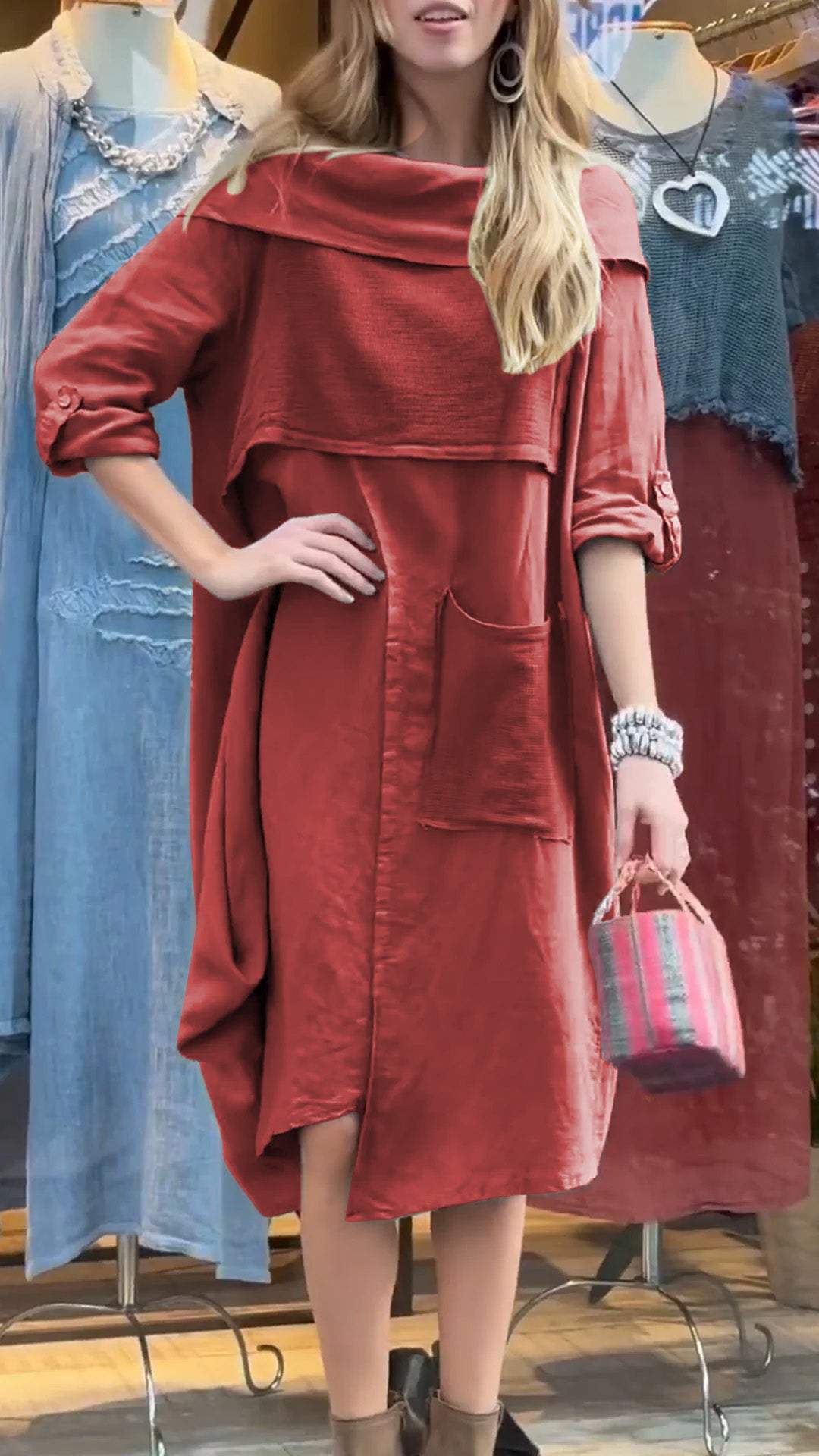 Manuela | Classic and elegant winter dress