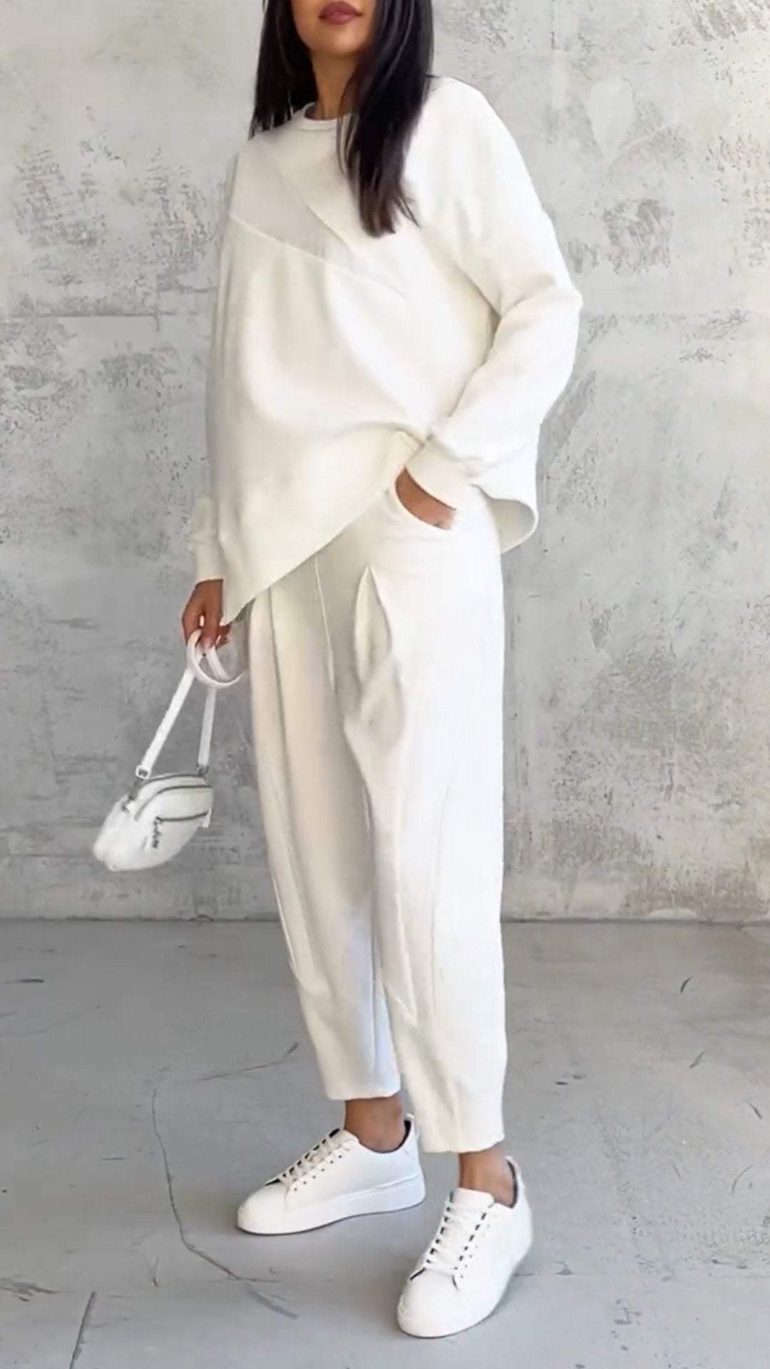 Lorena® | Two-piece set with a crew neck and long sleeves.