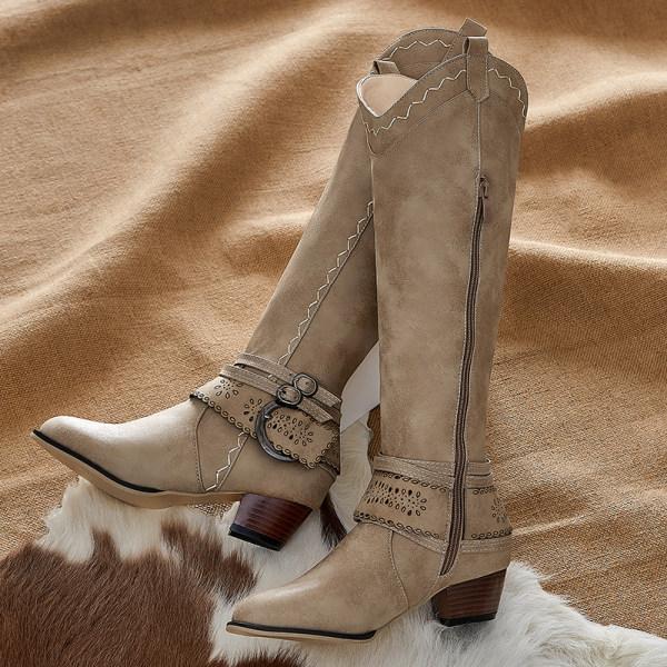 Ofelia | Modern and supportive orthopedic boots.