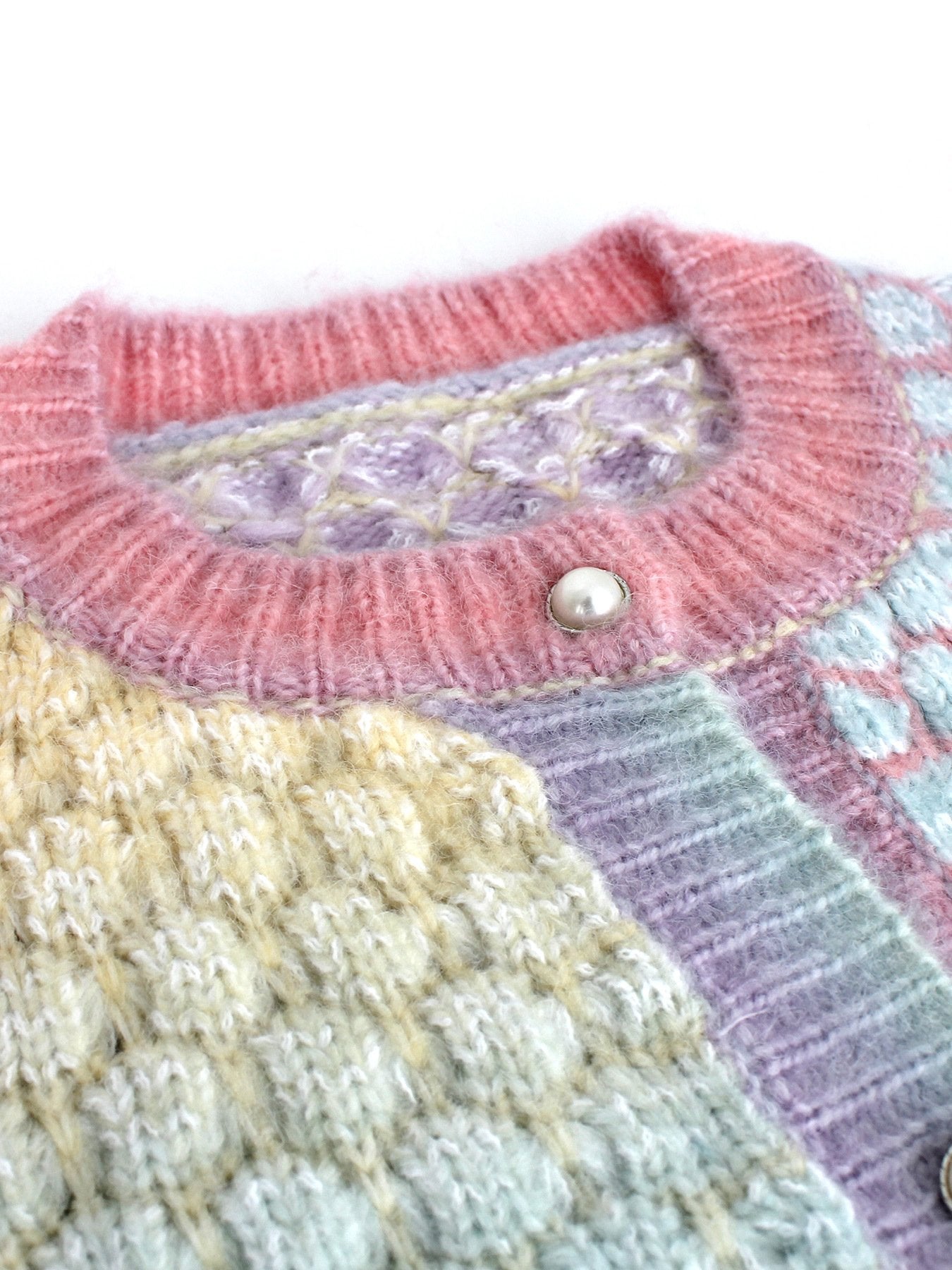 Valeria® | Casual and effortless winter cardigan