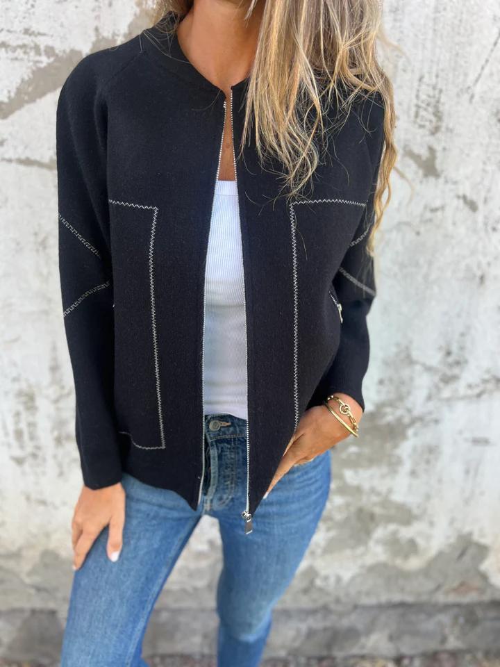 Rosario | Chic and relaxed winter garment.