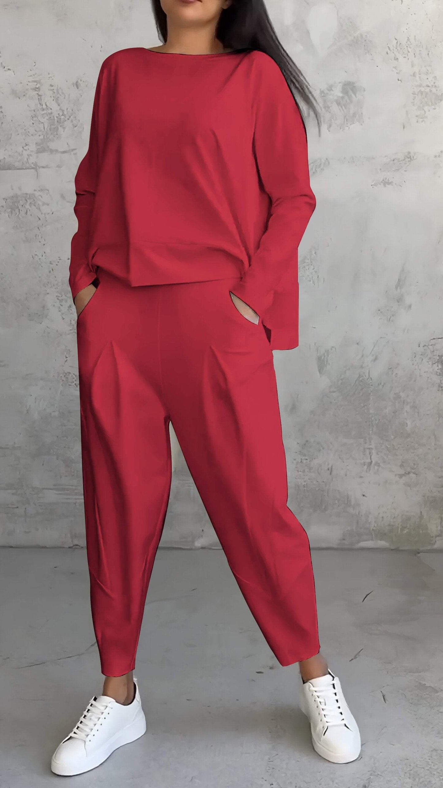 Rita® | Comfortable Combination With Crew Neck