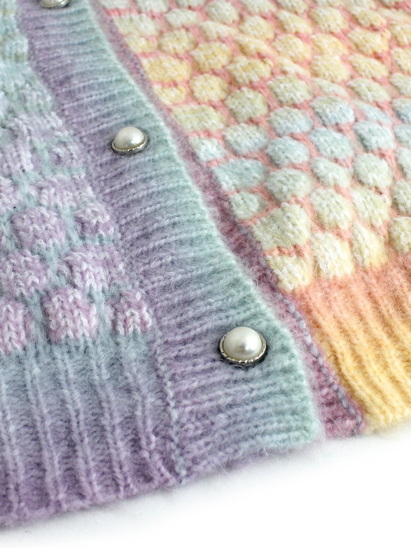 Valeria | Casual and effortless winter cardigan