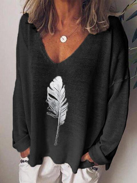Celia| Modern and versatile winter sweater