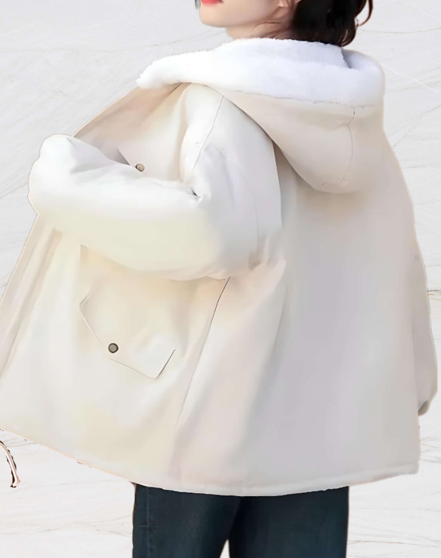 Cristina | Elegant and versatile winter garment