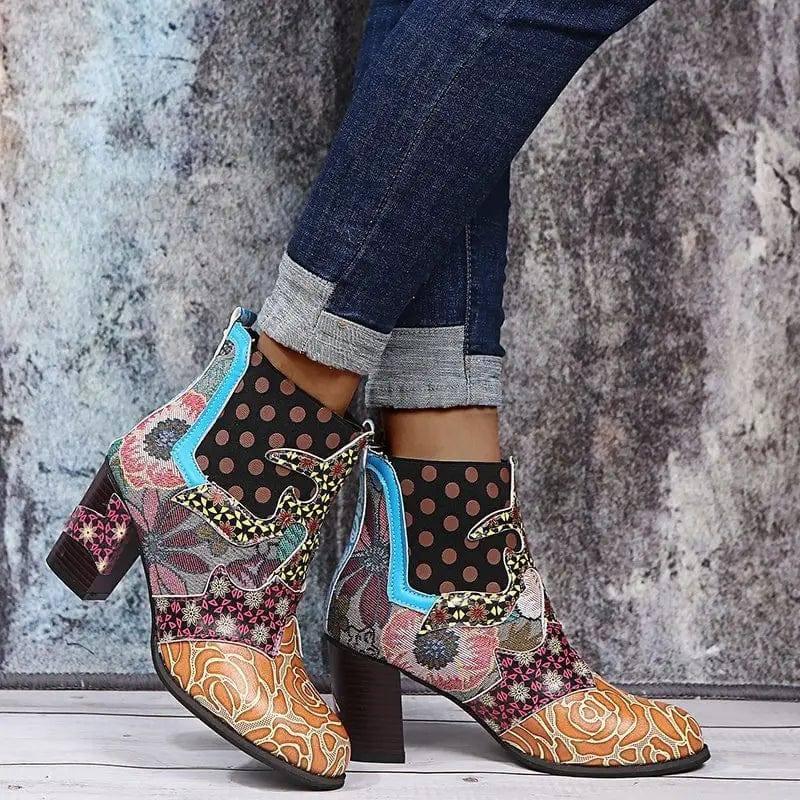 Paula | Durable and supportive orthopedic boots