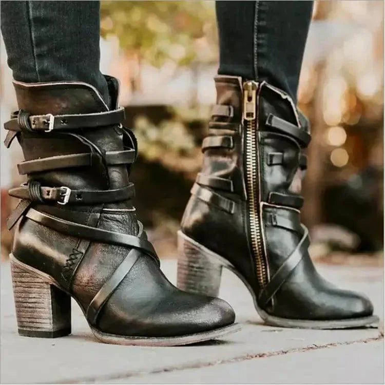 Zaida | Sleek and supportive orthopedic boots