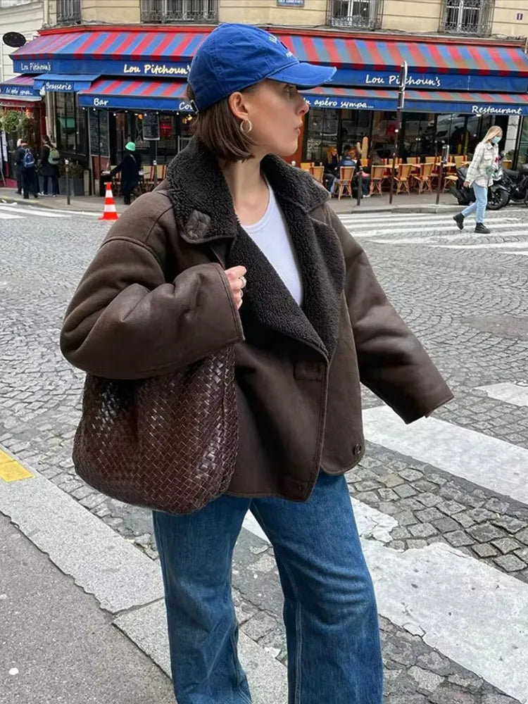Harriet | Oversized coat with teddy lining