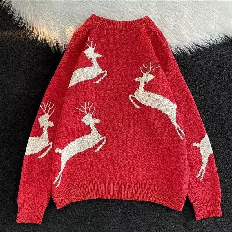 Bruna | Warm knitted sweater with a Christmas deer pattern for women