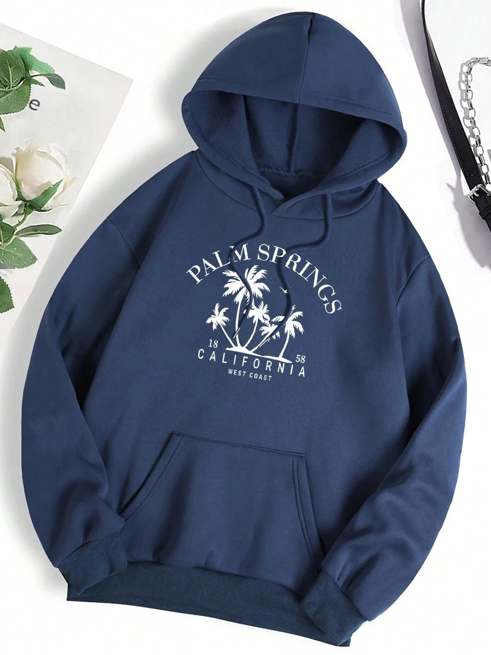 Carla | Oversized hooded sweatshirt with smile print