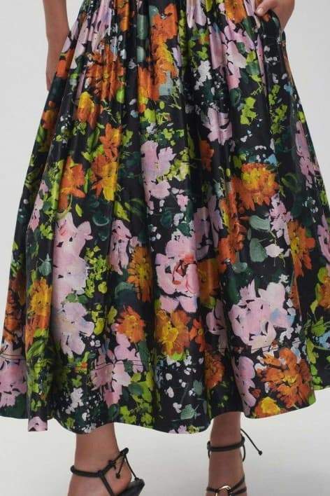 Melisa® | Printed Midi Dress  With V-Neck And Puff Sleeves