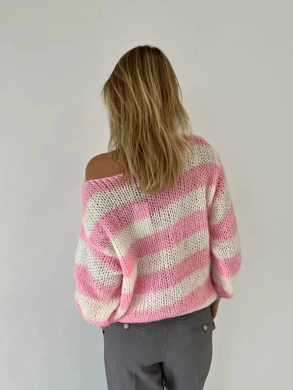 Victoria | STRIPED SWEATER