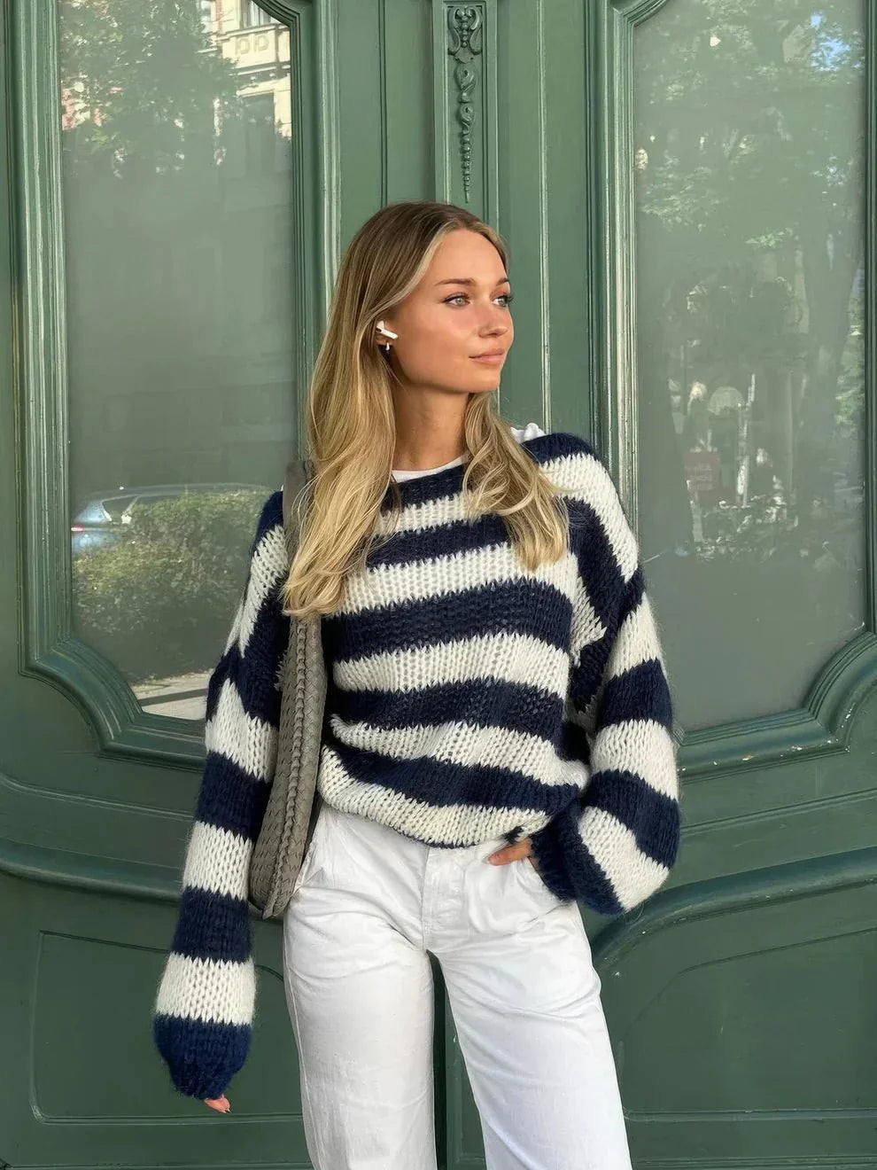 Victoria® | STRIPED SWEATER
