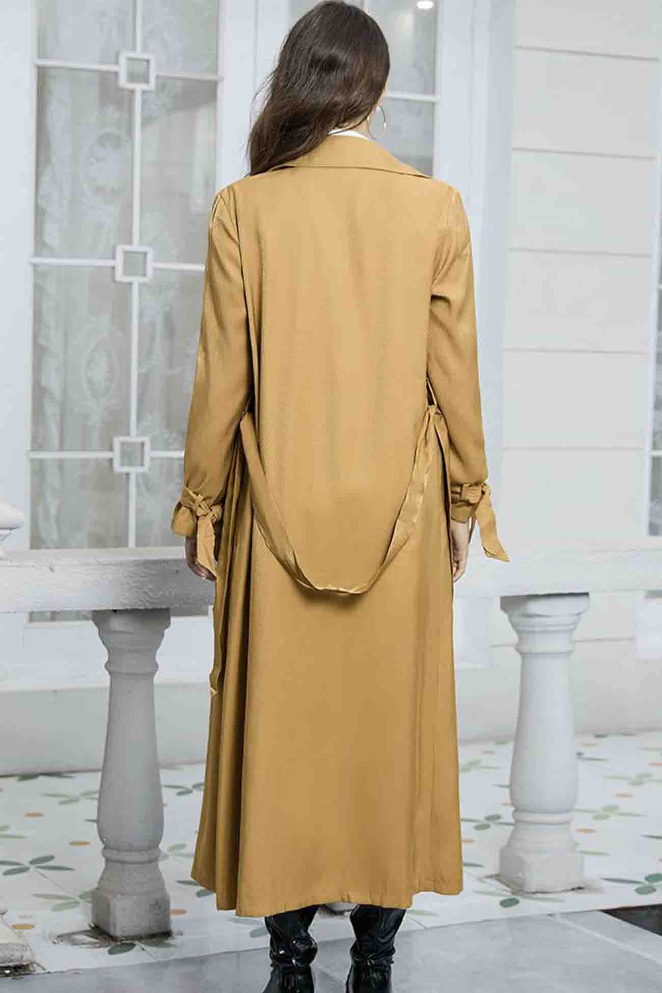 Anja | Double-breasted trench coat with lapels and strappy pattern
