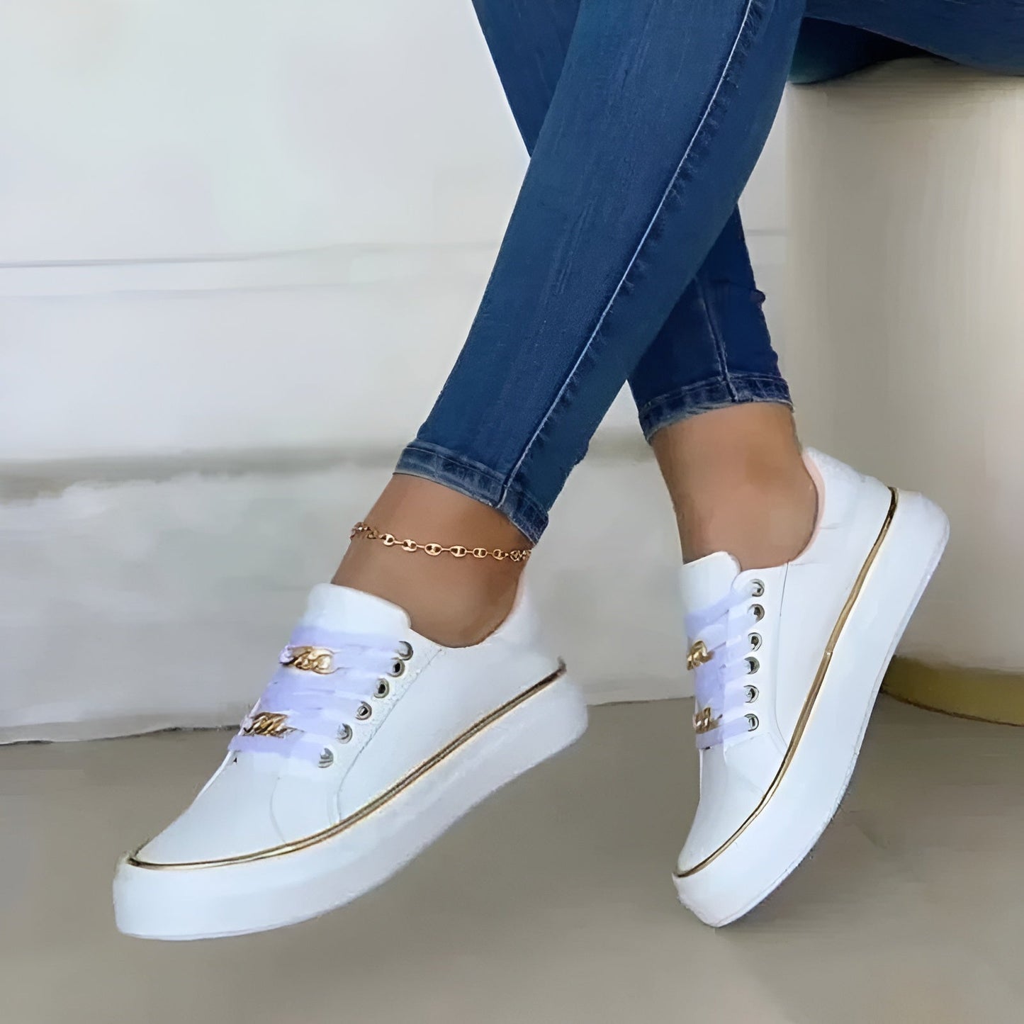 Patricia | Orthopedic Lace-Up Sneakers