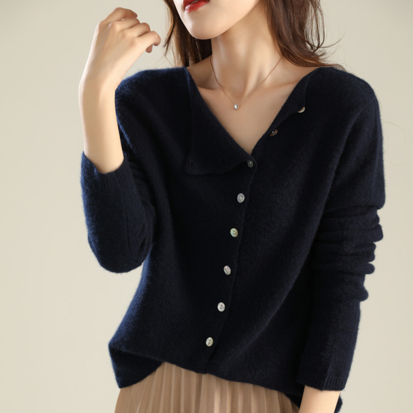 Zulema | Elegant and casual winter cardigan