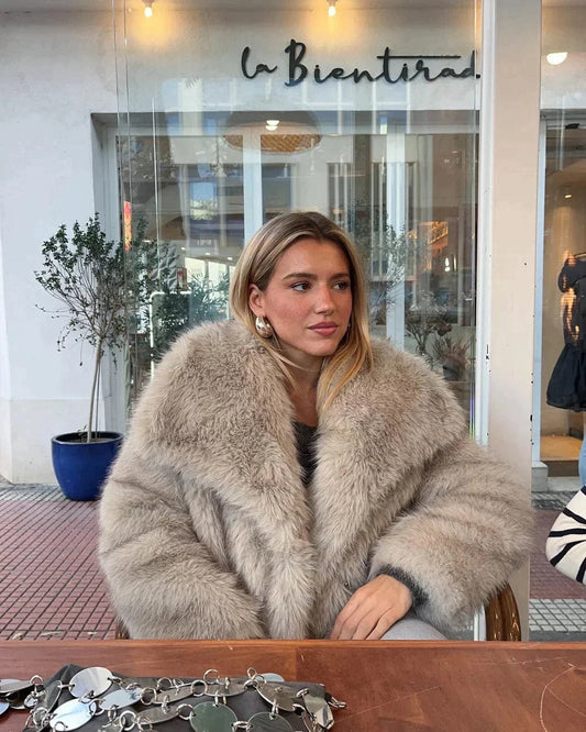 Mercedes® | Elegant women's coat