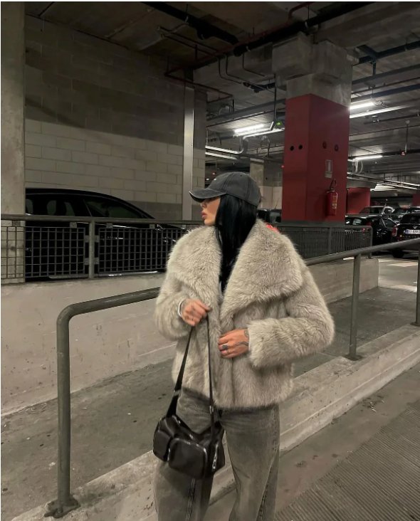 Adriana | SELENE LEATHER COAT