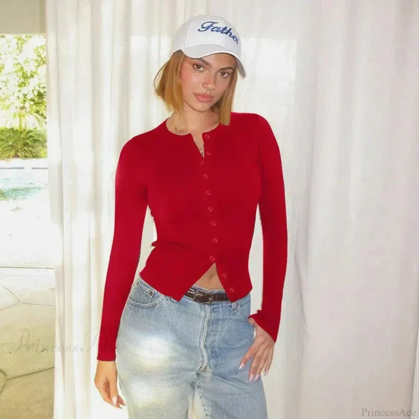 Single Breasted O-Neck Long Sleeve Cropped Knit Cardigan