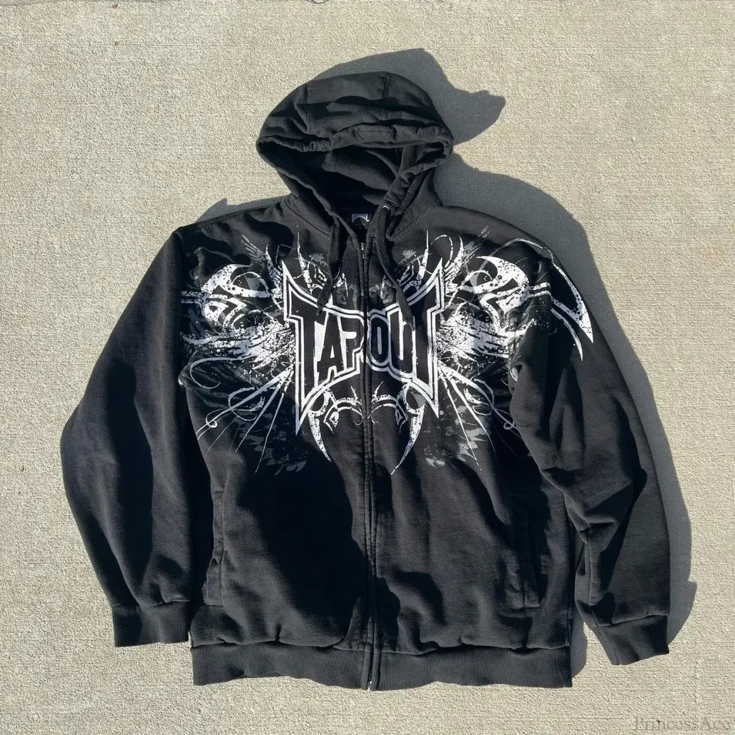 Skull Graphic Zipper Hoodie