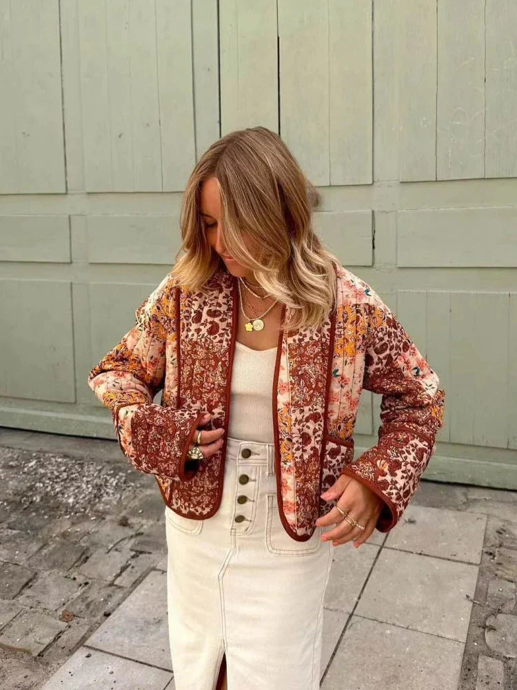 Genoveva | Elegant and soft vintage coat